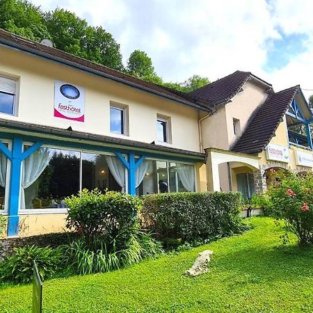 Fasthotel Oloron Hostellerie Du Paon Blanc Lurbe-Saint-Christau Dış mekan fotoğraf