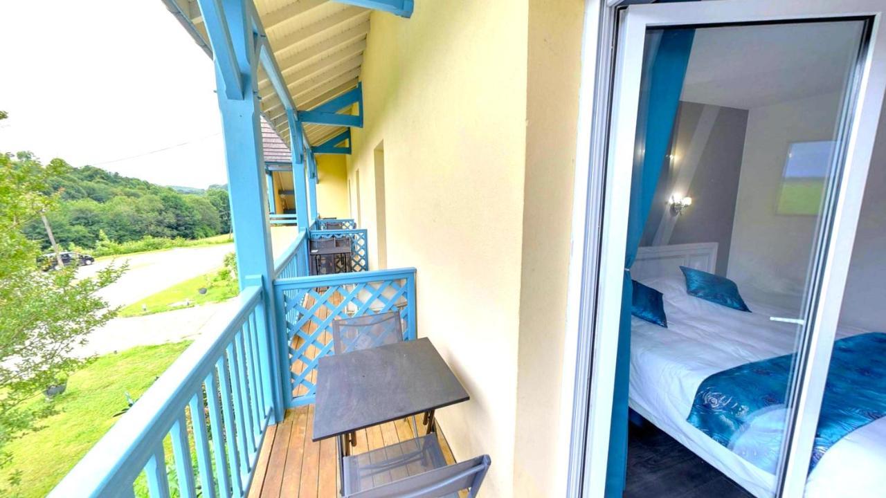 Fasthotel Oloron Hostellerie Du Paon Blanc Lurbe-Saint-Christau Dış mekan fotoğraf